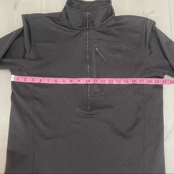 The North Face Gray Quarter Zip Pullover Mock Neck Top Jacket Size Medium - Picture 3 of 10